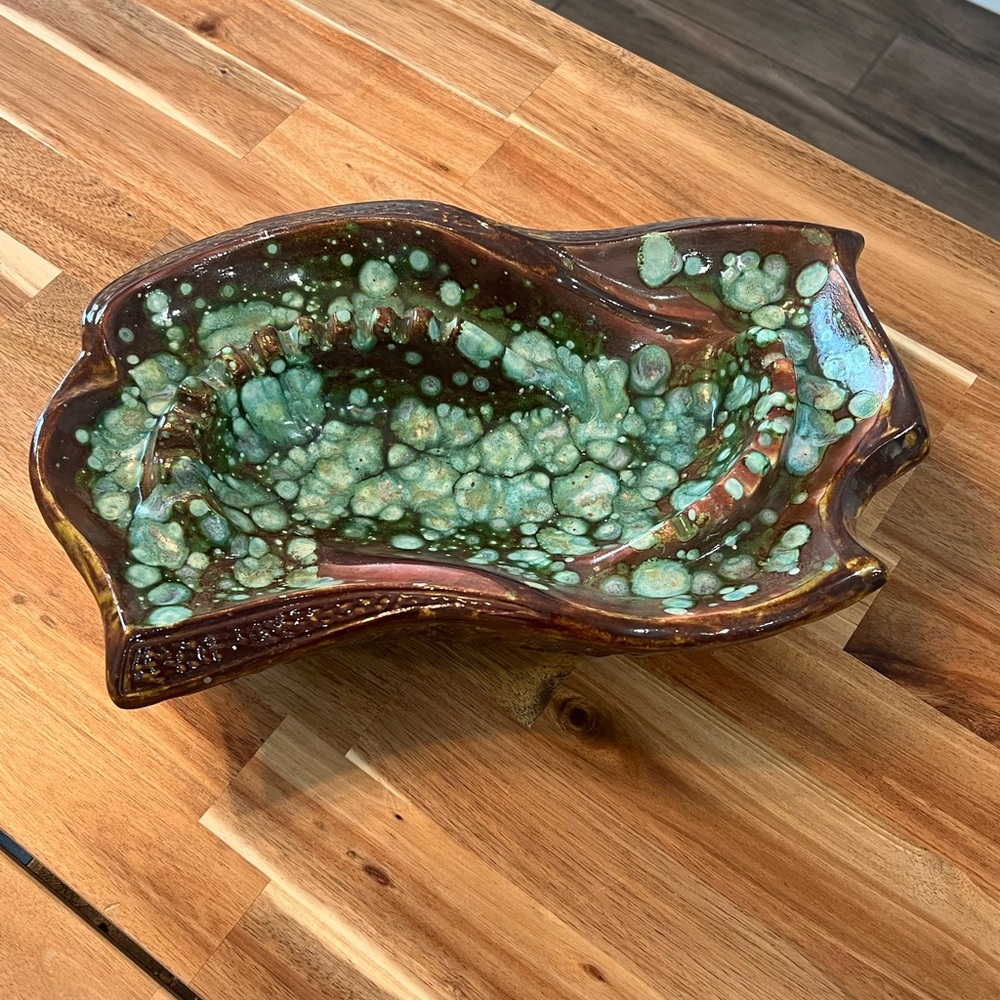 Vintage Monumental MCM Ceramic Malachite Look Green Ashtray